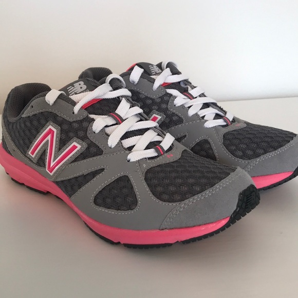 pink and gray tennis shoes